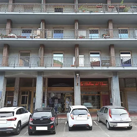 Casa Stella Terminal Apartmán *