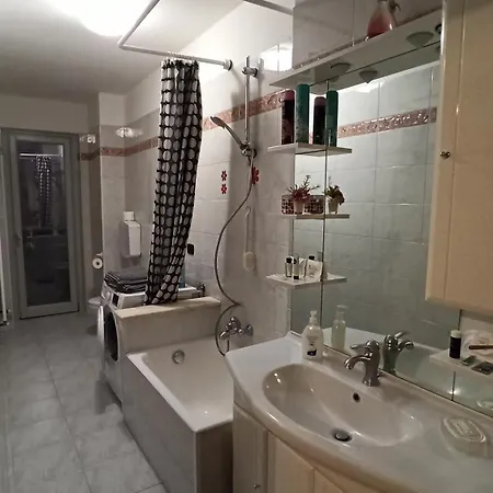 Casa Stella Terminal 아파트